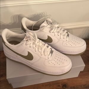 Never worn Mens Nike Air Force Ones